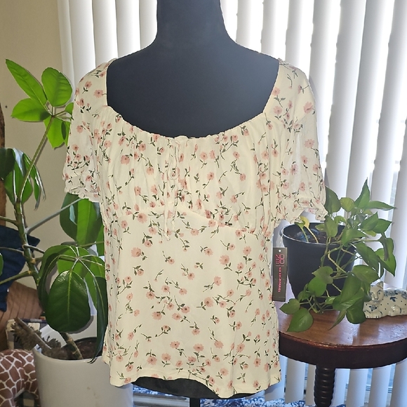 No Boundaries Floral Blouse Size XXXL Tote F - Picture 1 of 5